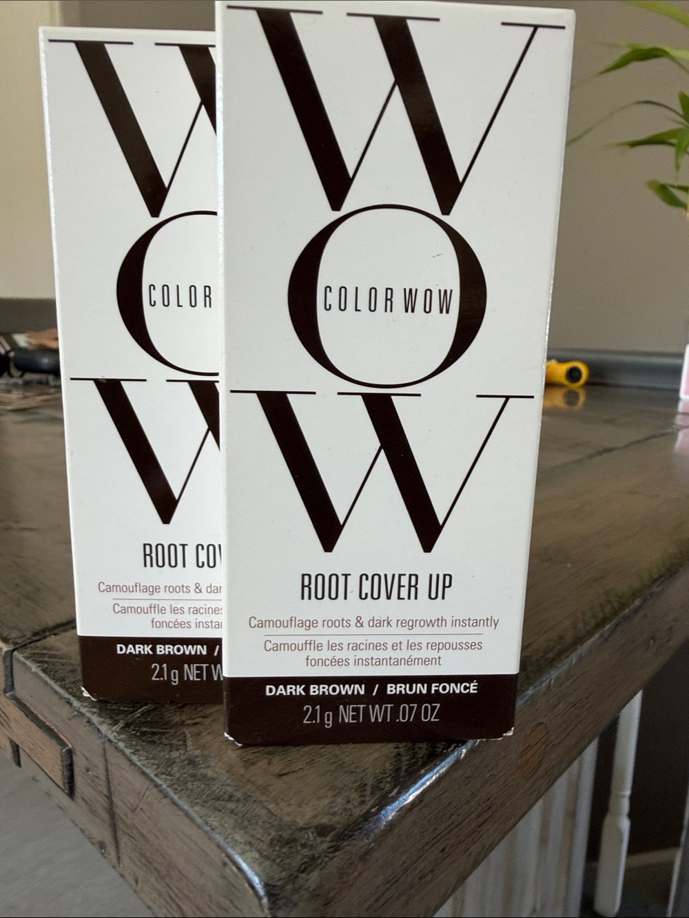 Color Wow Root Cover Up - Dark Brown Touch-Up